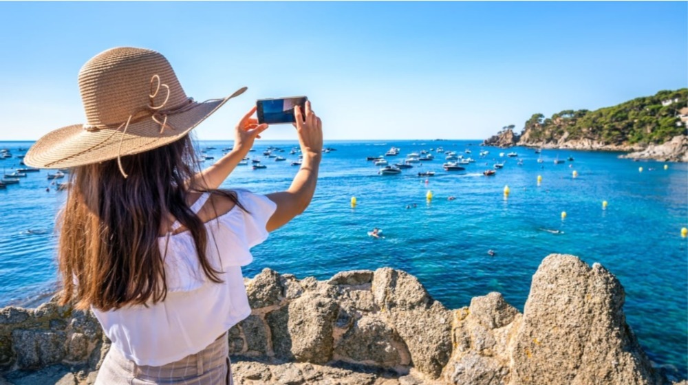 Δημιουργείται νέα παραλία μόνο για influencers και content creators στην Αγία Νάπα - Όλες οι πληροφορίες